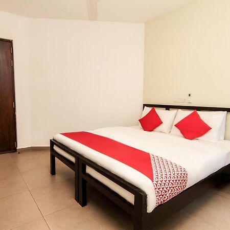 Saninro Hotel - Ragama Room photo